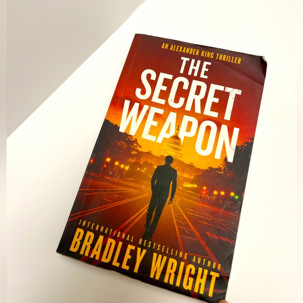 ♥️ FREE with any purchase 🙏🏽 The Secret Weapon [Alexander King] Wright, Bradley